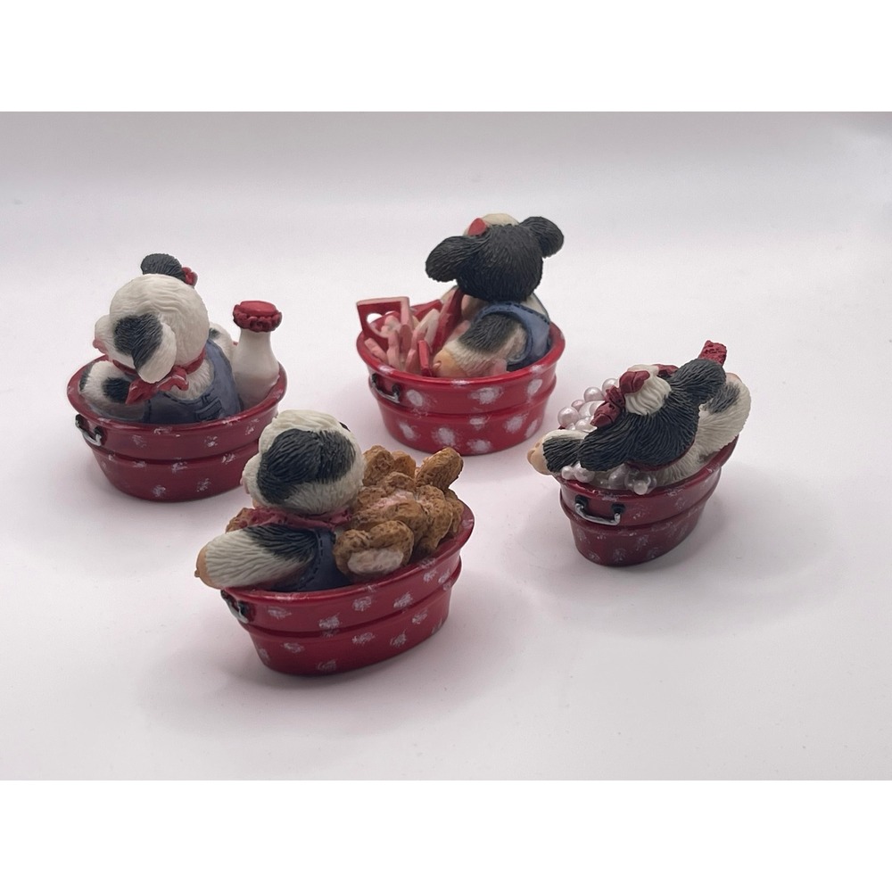 Vintage 1994 Enesco Mary Rhyner Cow Figurines Set of 4 Red Tub Love Theme 104736 - Picture 2 of 8